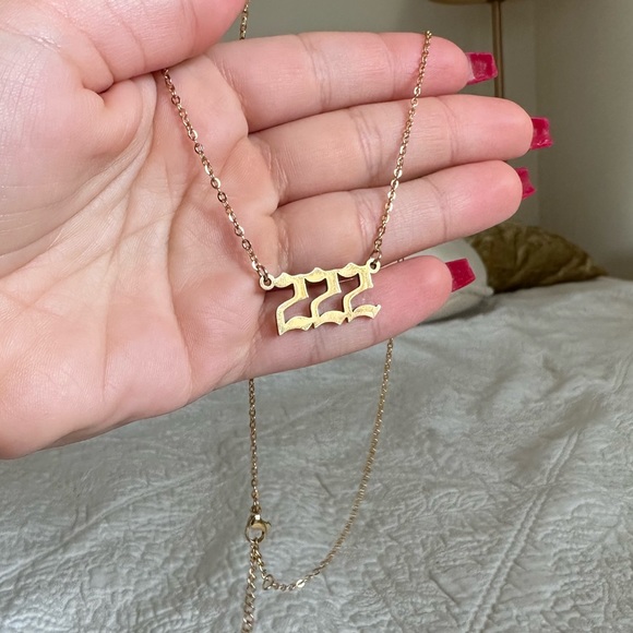 BRAND NEW ANGEL NUMBER 222 NECKLACE - Picture 2 of 6